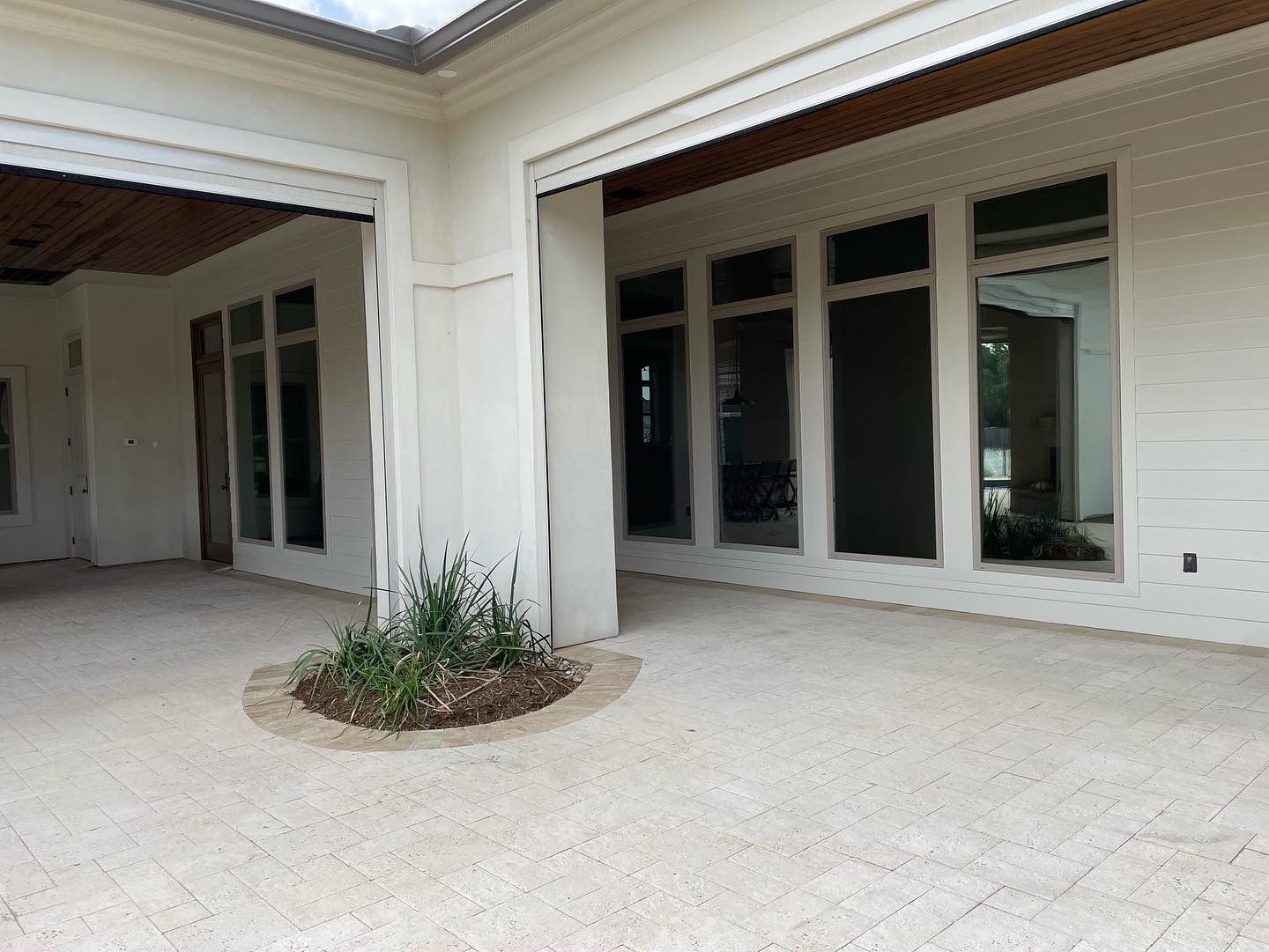 Residential window tinting in Lafayette La by Prestige Films
